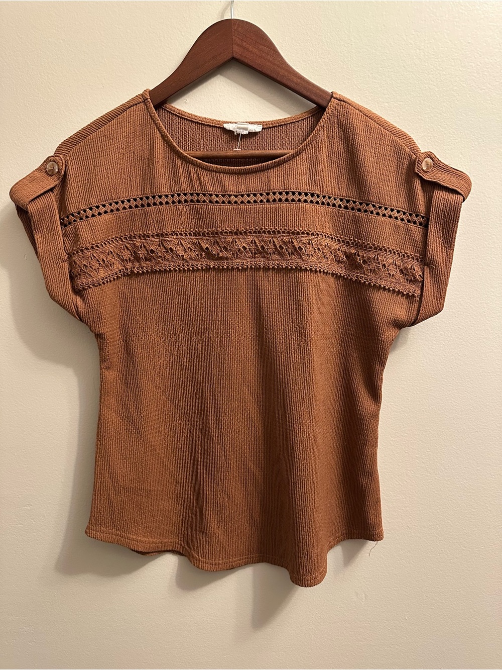 #448 Blu Pepper Crochet Yoke Short Sleeve Top - Rust Brown